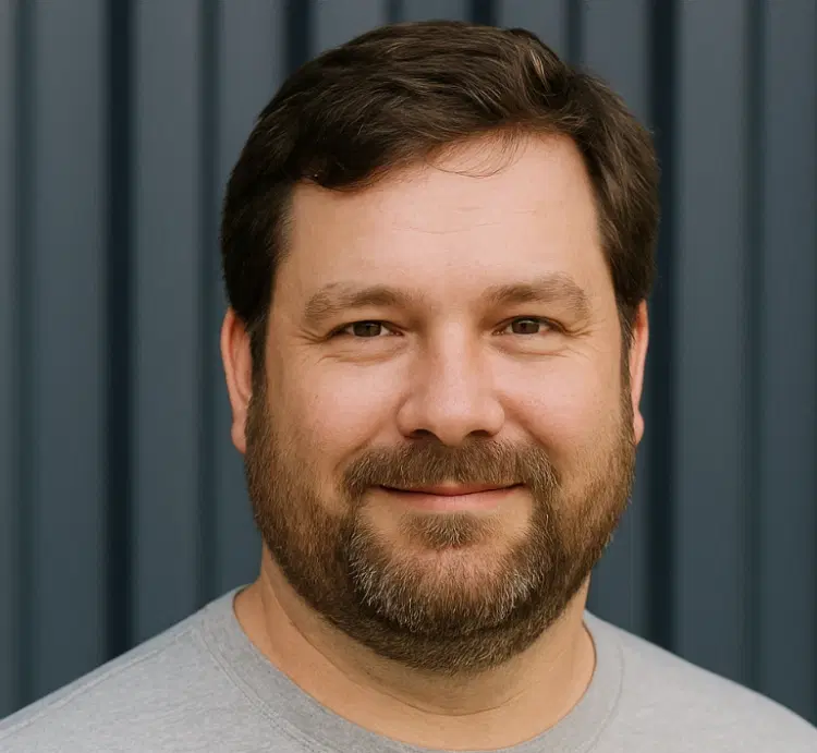 Johannes, Product Engineering & UX Johannes - Product Engineering & UX at OskarOS